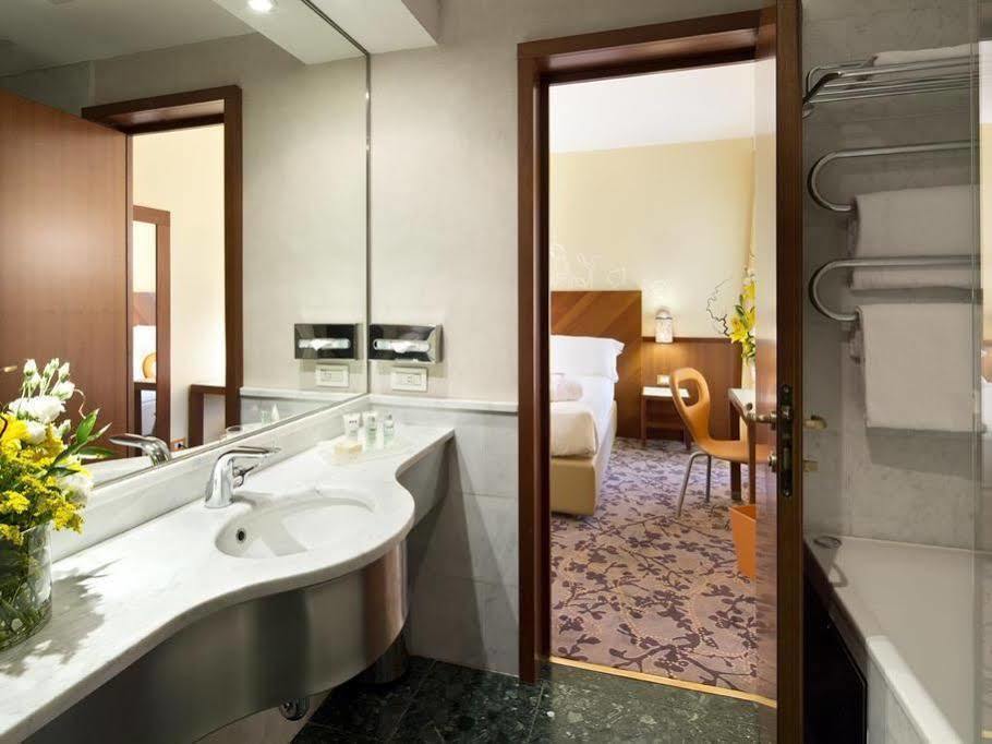 Mediterraneo Hotel